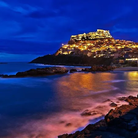 Casa Al Mare Con Parcheggio Privato Ferienhaus Castelsardo